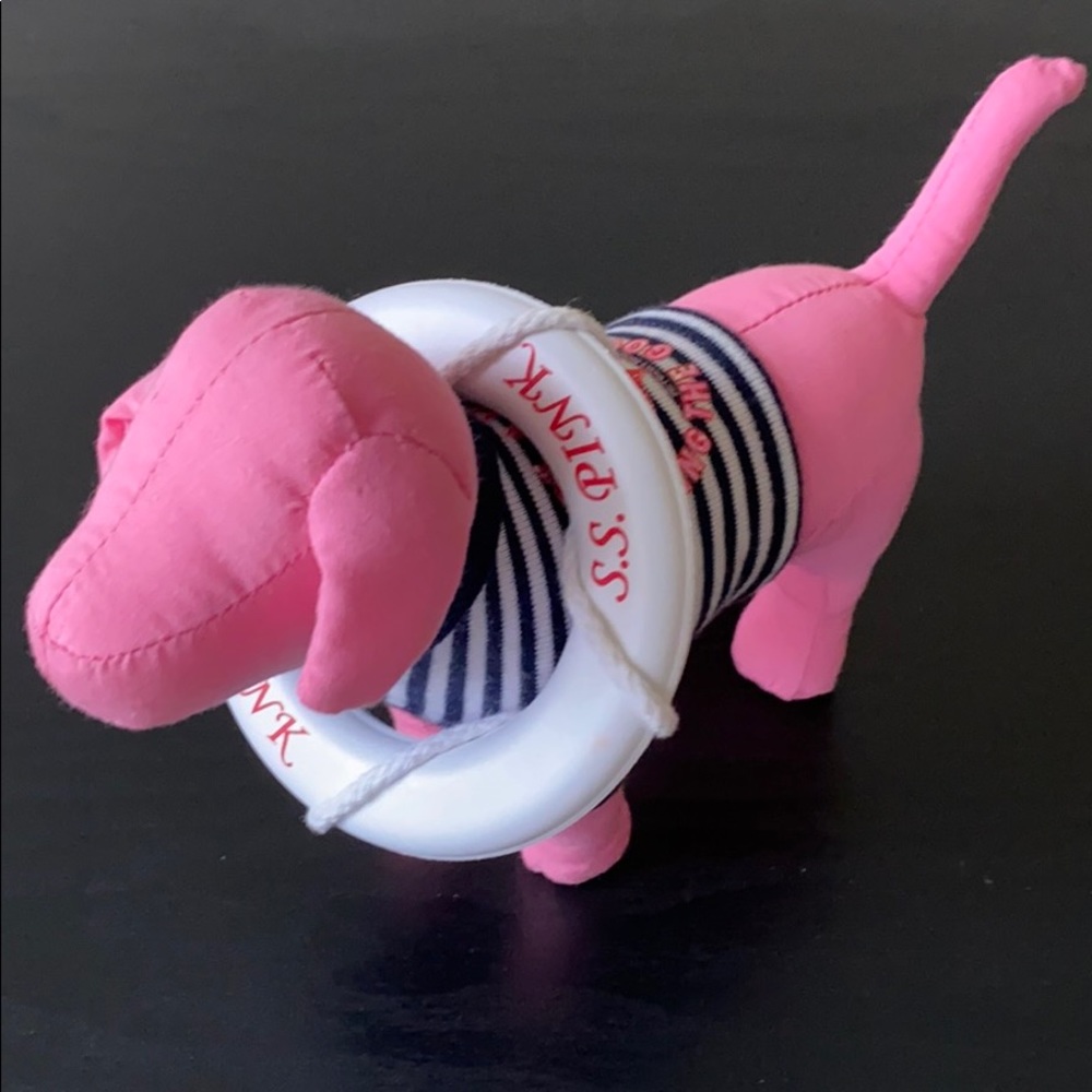 PINK Victoria’s Secret pink dog S.S. PINK